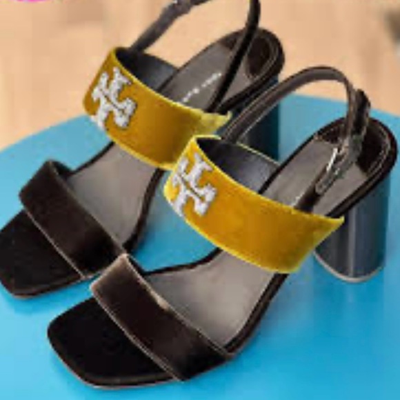NIB Tory Burch Eleanor Heeled Velvet Sandals🫶🏻 - Picture 1 of 7
